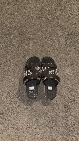 Chanclas Dior Negras y Blancas