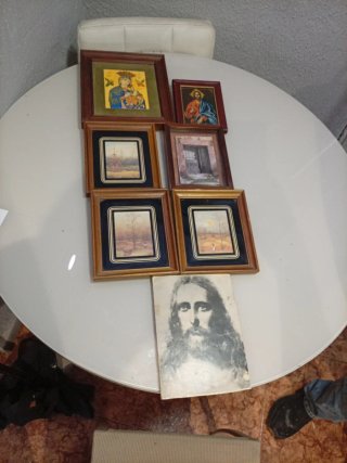 Lote de cuadros religiosos y paisajes
