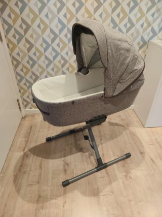 Silla + Capazo Inglesina Aptica