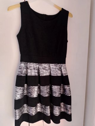 Vestido fiesta negro y plateado