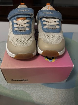 Zapatillas Conguitos LED Talla 27
