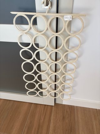 Percha organizadora IKEA múltiples aros