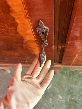 Armario de madera vintage