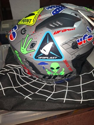 Cascos jet