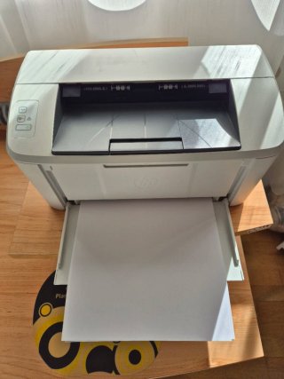 Impresora Láser HP Blanca