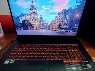 MSI Portátil Negro Buenas Condiciones