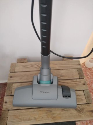 Escoba Eléctrica Cecotec Conga 600W