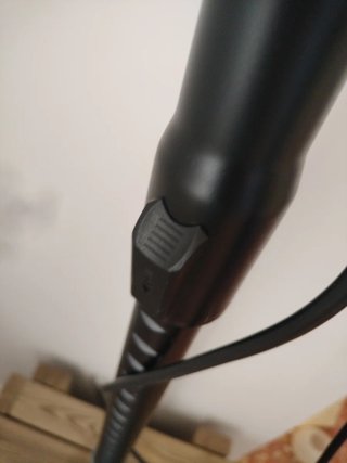 Escoba Eléctrica Cecotec Conga 600W