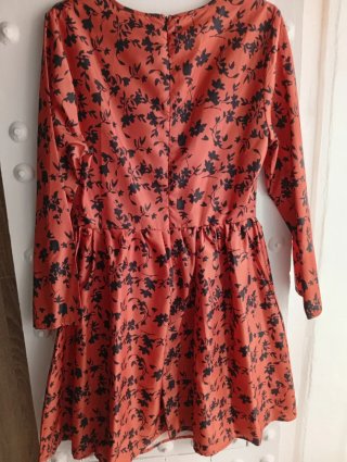Vestido estampado floral manga larga