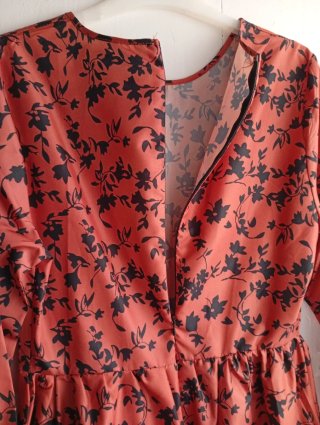 Vestido estampado floral manga larga