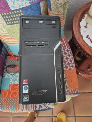 Ordenador Sobremesa Acer Aspire M1100