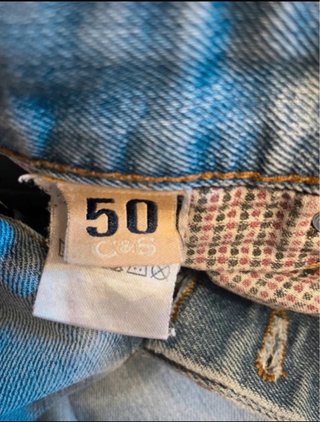 Jeans uomo strappati
