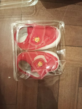 Zapatos de bebé (varios pares)