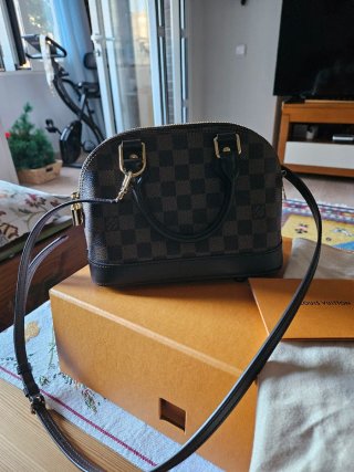 Bolso Louis Vuitton Alma BB Damier Ebène