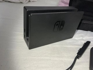 Nintendo Switch + Mario Party + accesorios