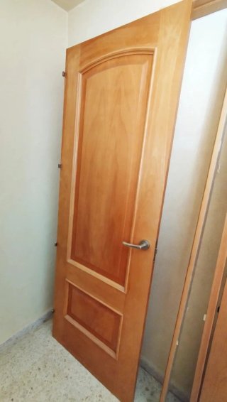 Puerta Madera Maciza 1 Hoja