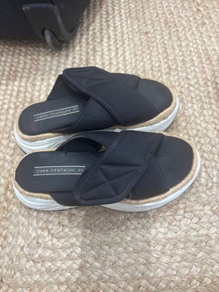Sandalias Zara Talla 37 Negras