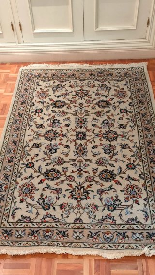 Alfombra Persa Beige y Multicolor 160cmx106.