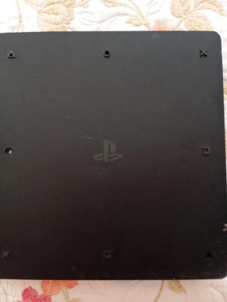 PS4 (PlayStation 4) Sony Negra