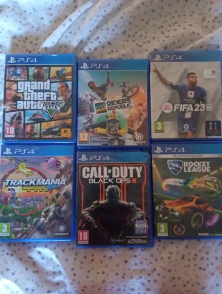PS4 (PlayStation 4) Sony Negra