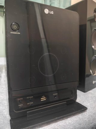 Minicadena LG Negra