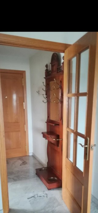 Perchero antiguo madera y metal