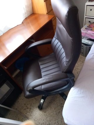 Silla de oficina con ruedas - Recogida Gandía