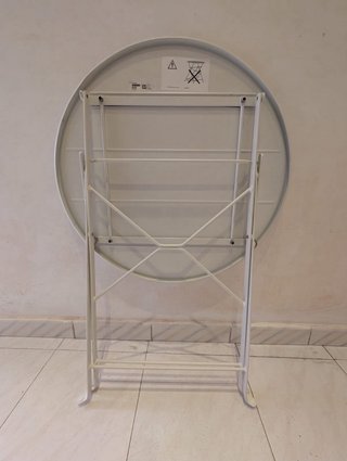 Mesa redonda plegable metal beige