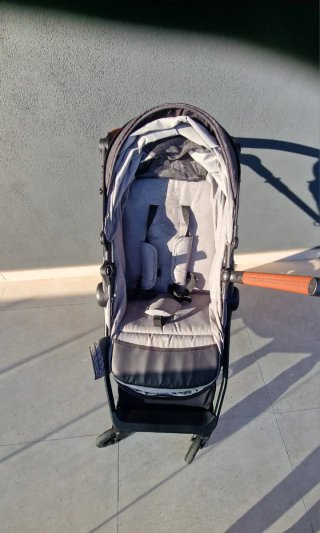 Carrito de bebé Kinderkraft Esme 3 en 1