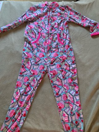 Mono pijama cupcakes talla M