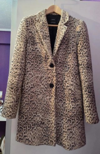 Americana larga leopardo Bershka