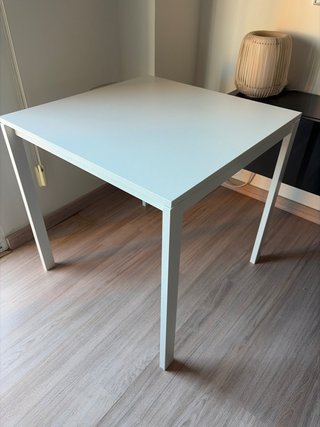 Mesa de cocina blanca 74x74