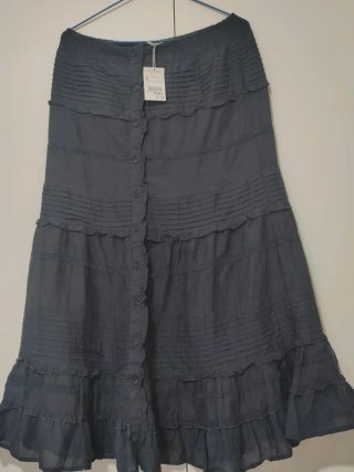 Falda Natura azul marino talla M sin estrenar