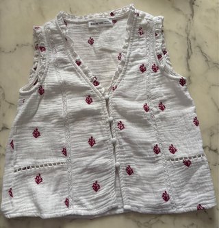 Blusa Brownie sin mangas bordada XXS