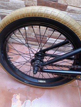 Bicicleta BMX Flybike Nova Rueda 18