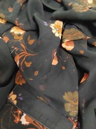 Blusa de Zara con estampado oriental