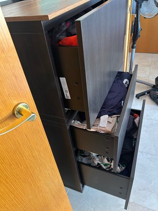 Mueble BESTA Ikea. Menos de 6 meses. (Sólo mueble)