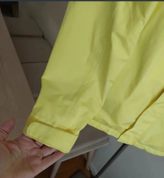 Chubasquero amarillo Everest talla M