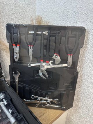 Maletín de herramientas de 399 Piezas