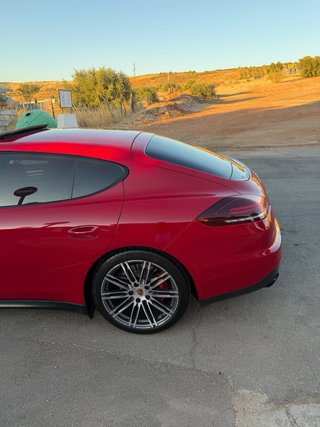 Porsche Panamera 2015 GTS