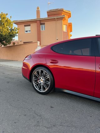 Porsche Panamera 2015 GTS