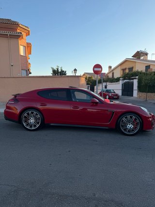 Porsche Panamera 2015 GTS