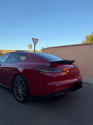 Porsche Panamera 2015 GTS