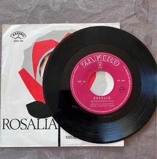 2 Vinilos Single Rosalía . Uno con dedicatoria