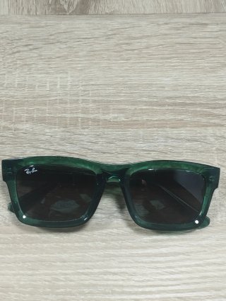 Gafas de sol Ray-Ban modelo Warren verdes