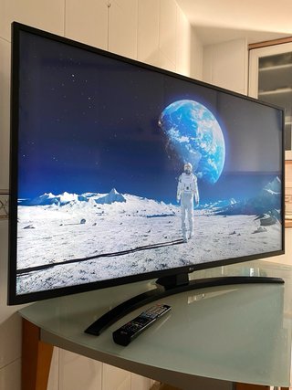 Televisor Smart TV 50 pulgadas
