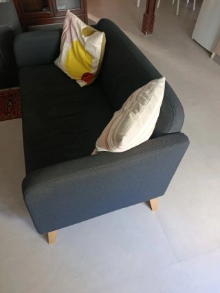 Sofá 2 plazas Ikea gris