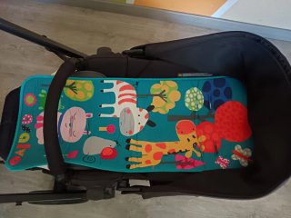 Colchoneta para silla de paseo con animales