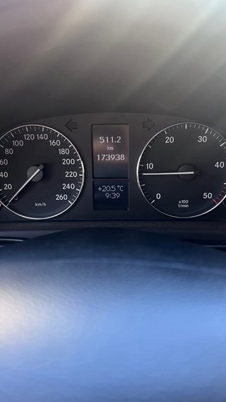 Mercedes-Benz Clase C200 Etiqueta B