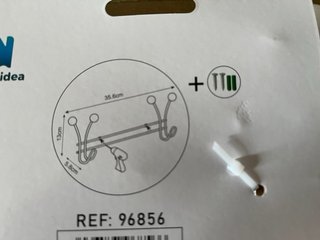 Perchero de puerta con bolas cerámicas